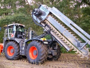Trencher GM 450 H for civil engineering