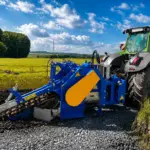 Irrigation systems with trenchers Verfülltrichter für Grabenfräsen